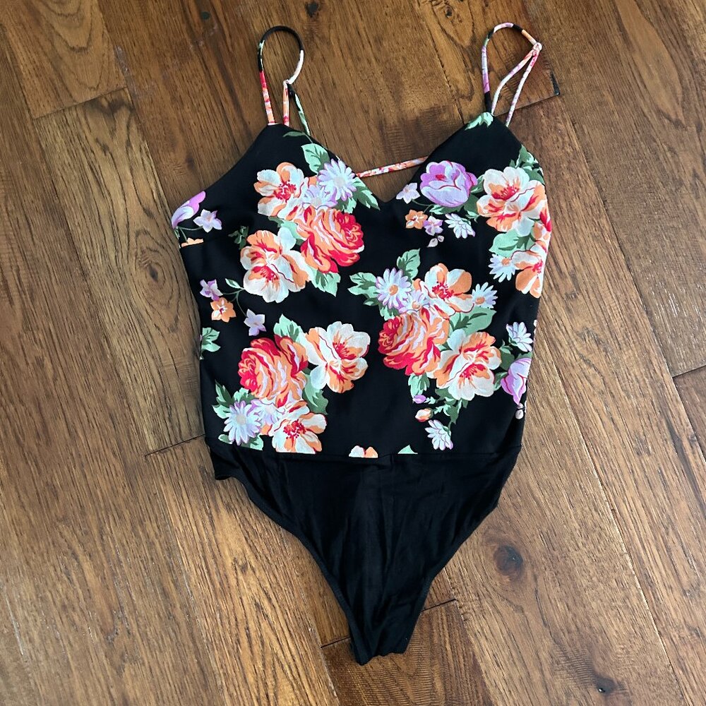 Lulus Blooming Fantasy Black Floral Print Sleeveless Lace-Up Bodysuit - Size XL
